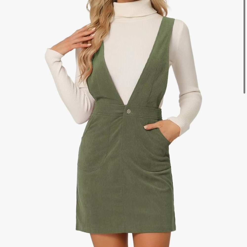 Brand new with tags women’s dress size small runs a little big
